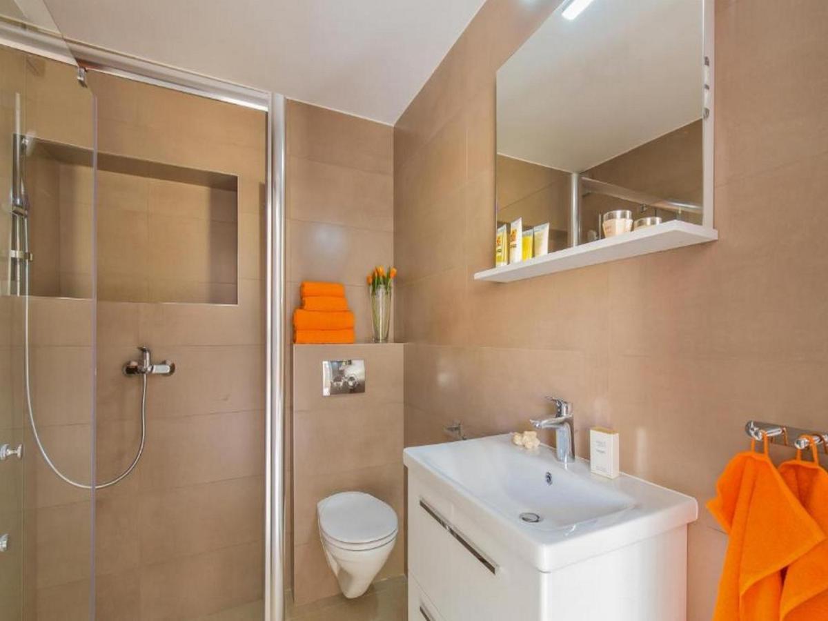 St Thomas Apartment